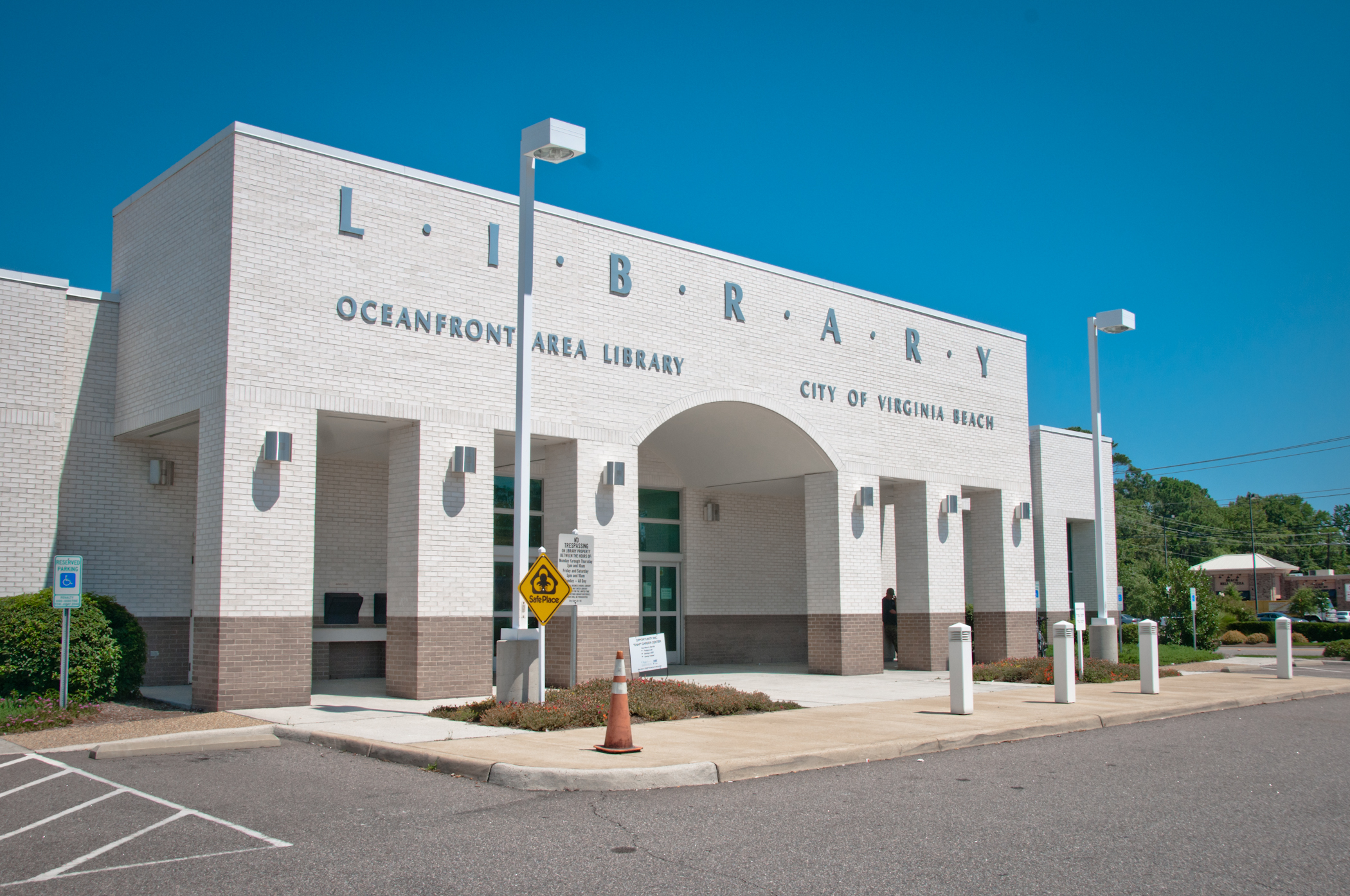 Oceanfront Library