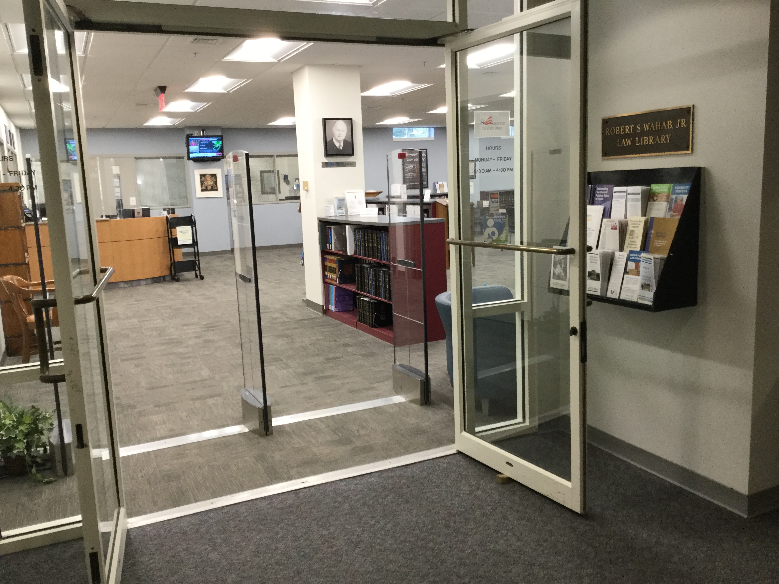 The front doors of Wahab Public Law Library