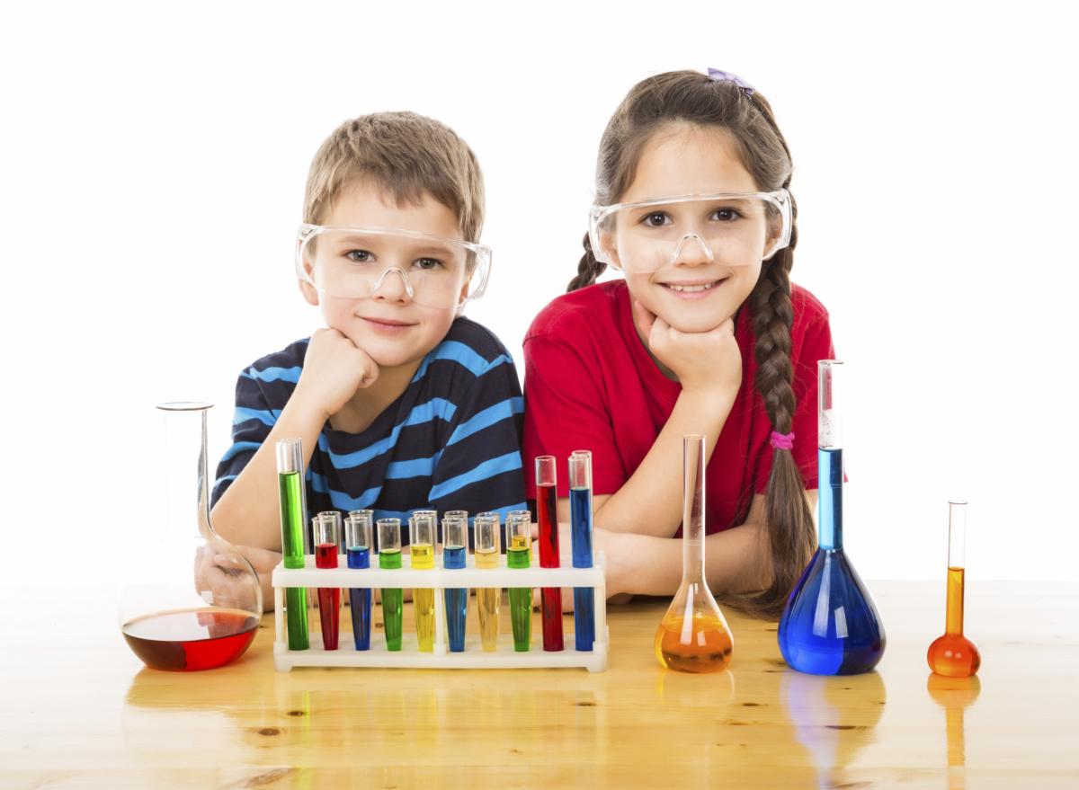 kids with science beakers